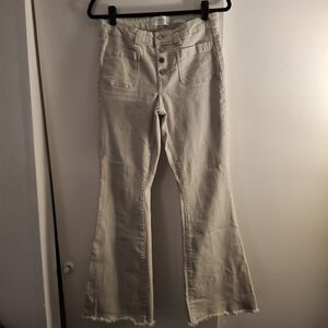 RE Generation By Celebrity Pink Women's Cream Flared Jeans